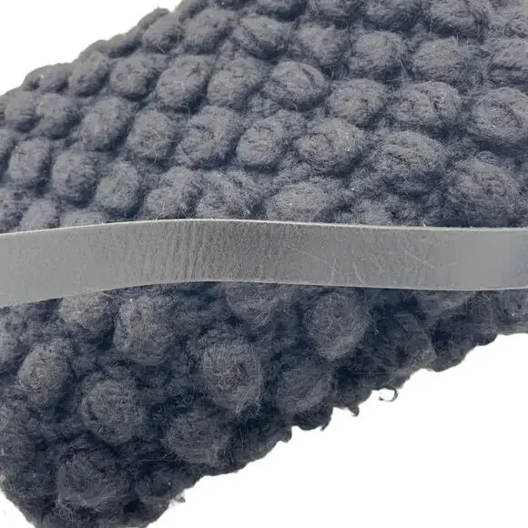 Fendi Black Crochet Wool Knit Mama Baguette Shoulder Bag - Picture 5 of 8